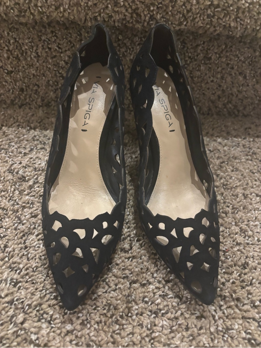 Via spiga Black Laser-Cut Pointed Flats